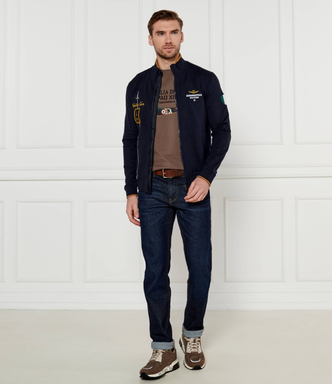 241FE1869F459 granat2.jpg