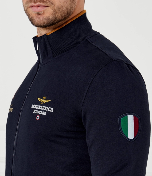 241FE1869F459 granat4.jpg