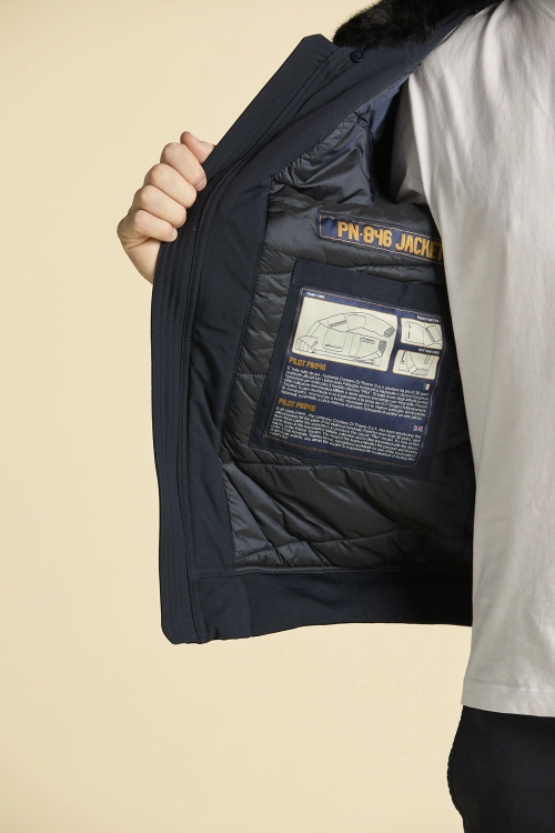 262AB3108UCT03151 granat2.jpg
