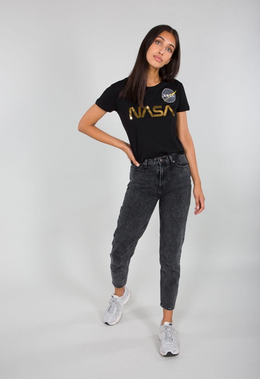 198053-365-alpha-industries-nasa-pm-t-wmn-t-shirt-wmn-003.jpg